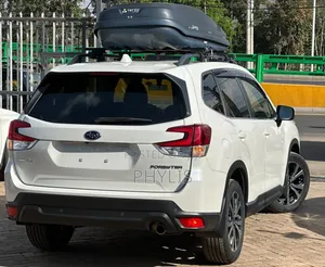 Subaru Forester 2019 White