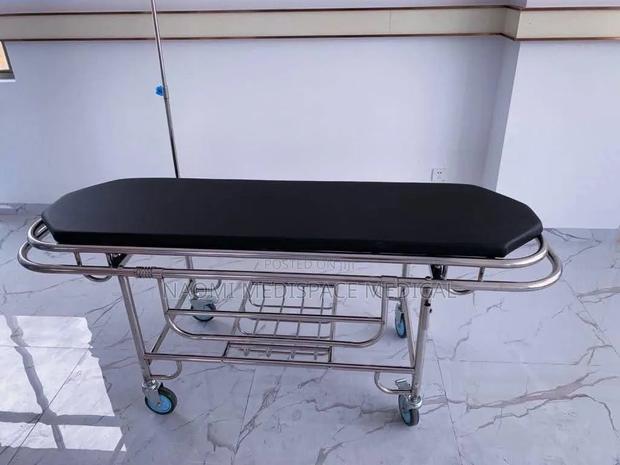 Strong and Durable Emergency Patient Stretcher - main view