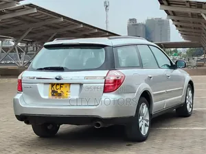 Subaru Outback 2.5 2009 Silver