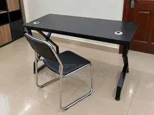 Modern Black Office Desk Table With Visitor Chair