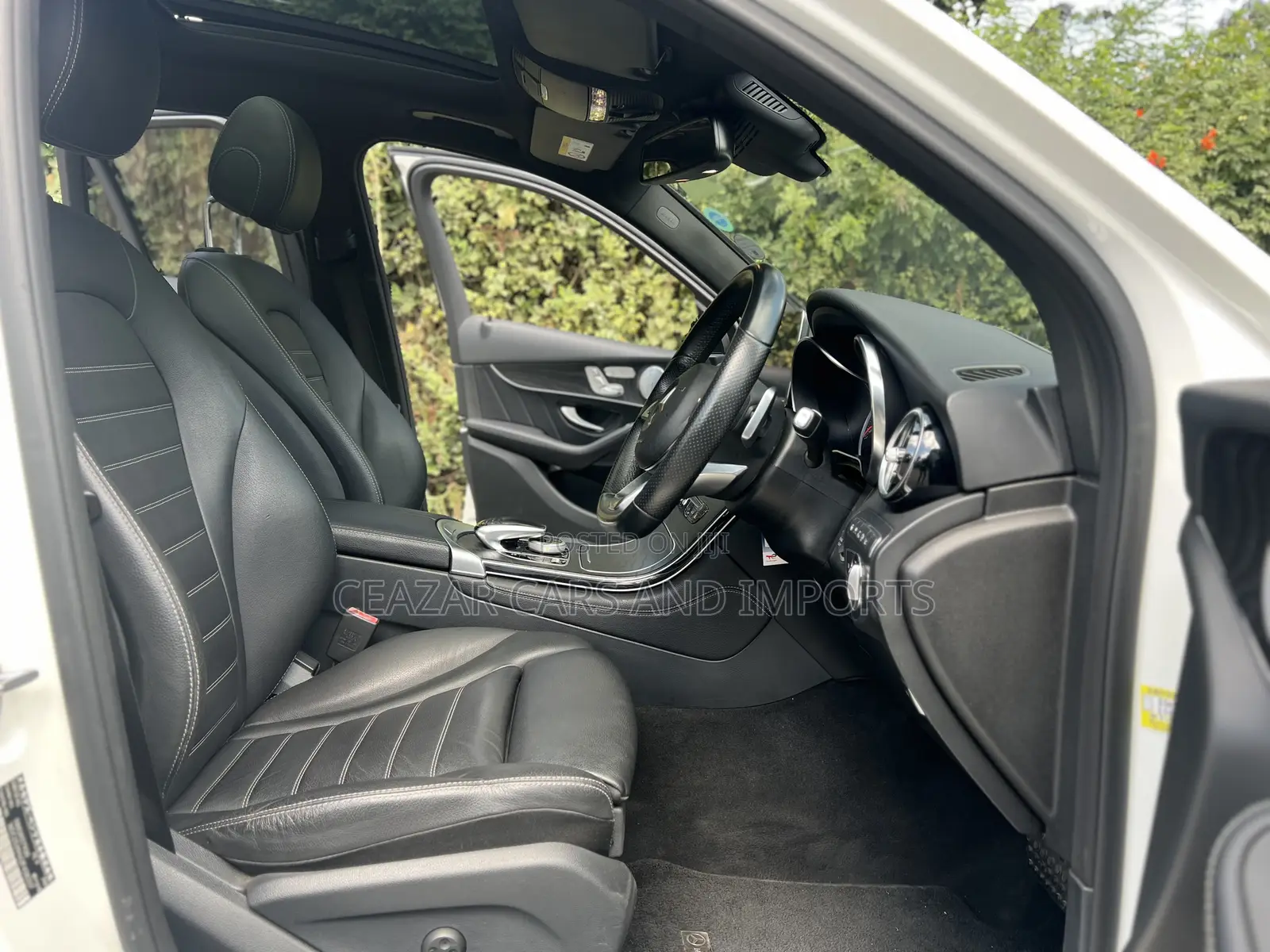 Mercedes-Benz GLC-Class 2019 White