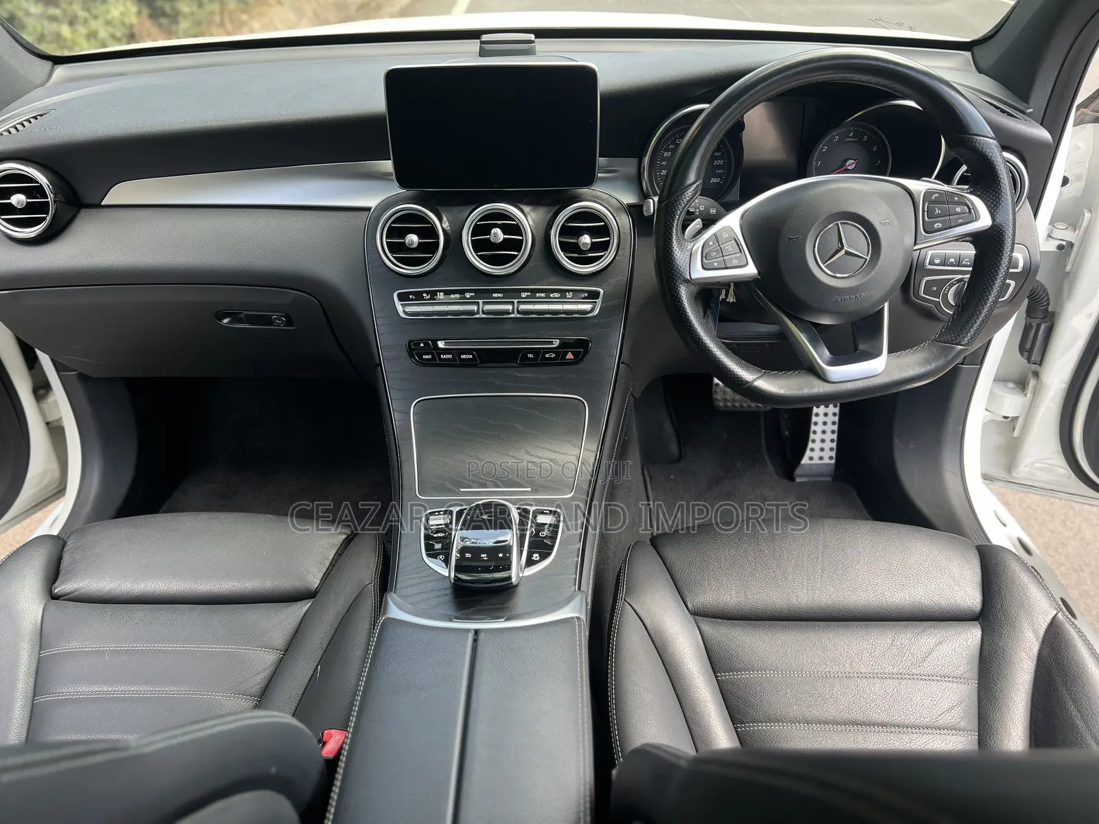 Mercedes-Benz GLC-Class 2019 White