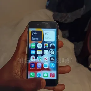 Apple iPhone 6s 16 GB Silver