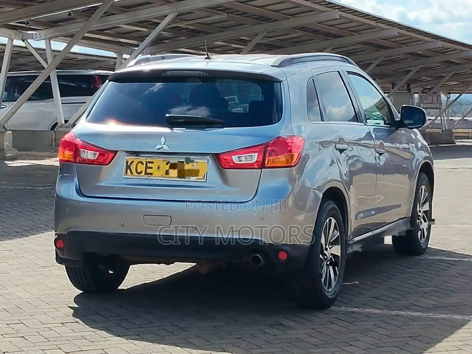 Mitsubishi RVR 2015 Silver