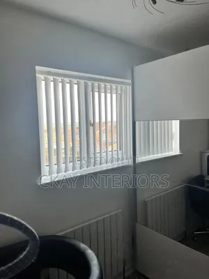 Let Your Interior Reflect With Vertical Office Blinds