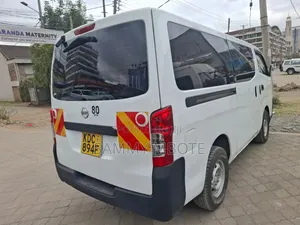 Nissan Caravan (Urvan) 2014 White
