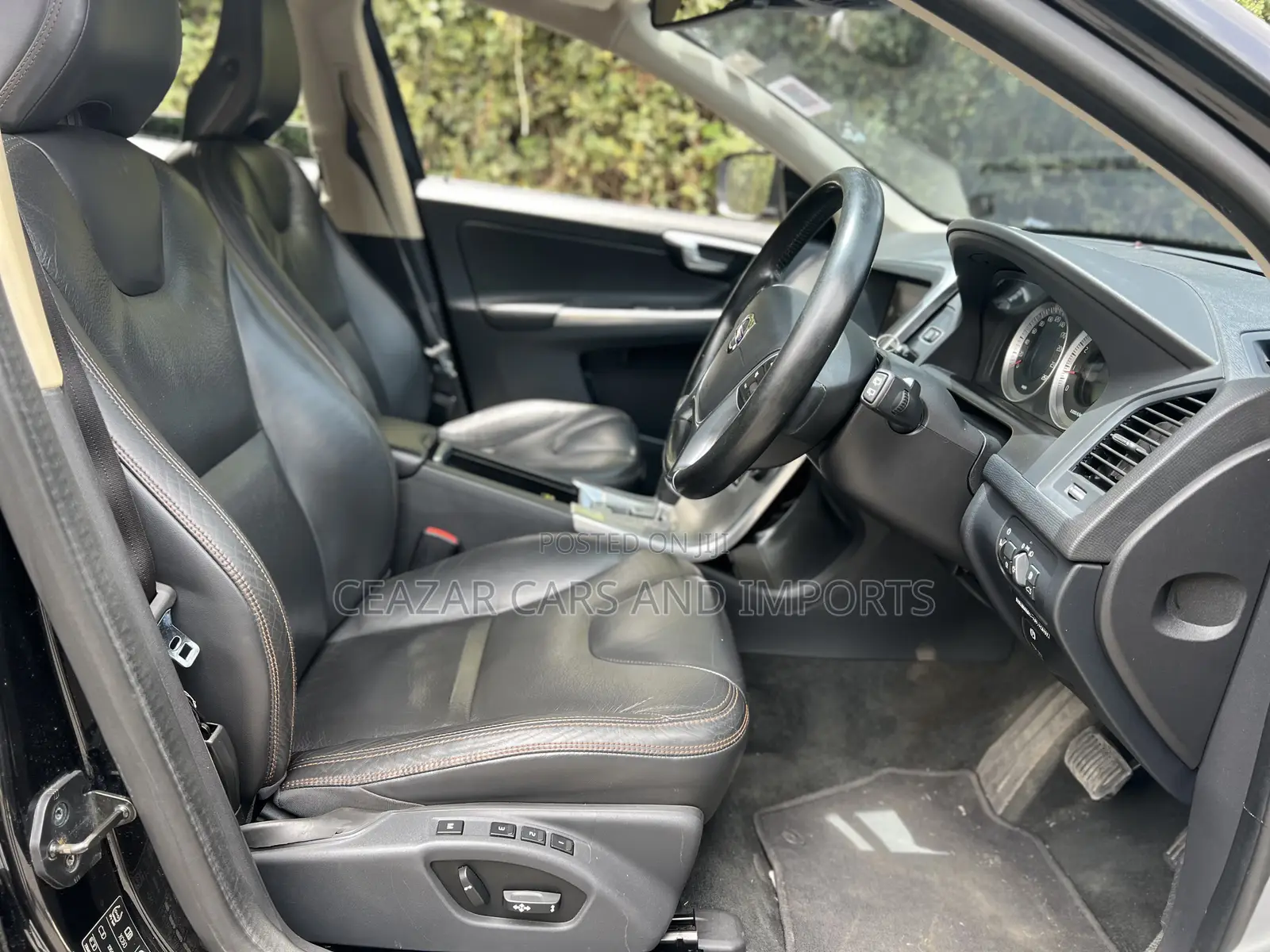 Volvo XC60 2012 Black