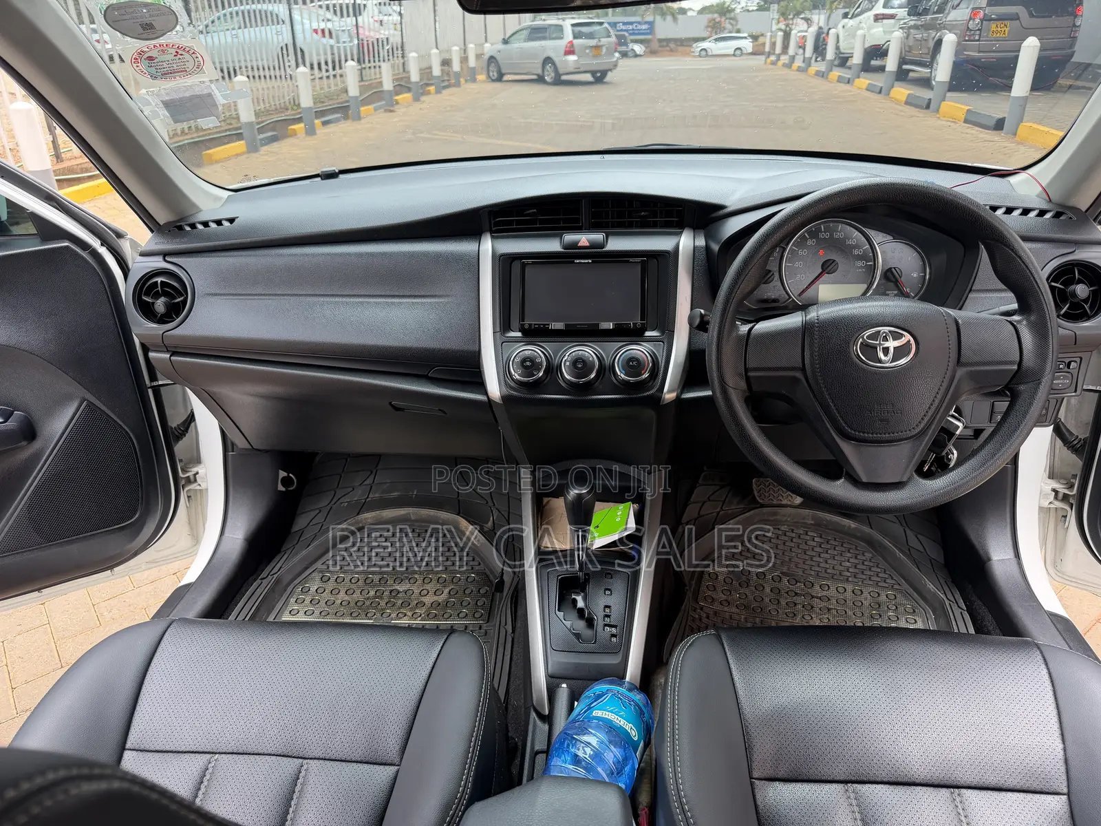 Toyota Corolla Fielder 2019 White