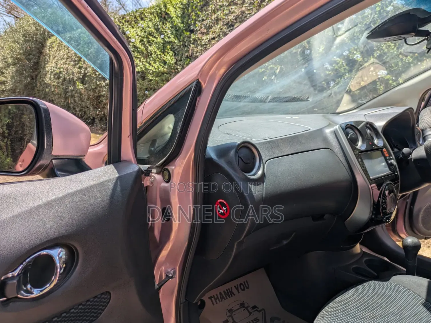 Nissan Note 2015 Pink