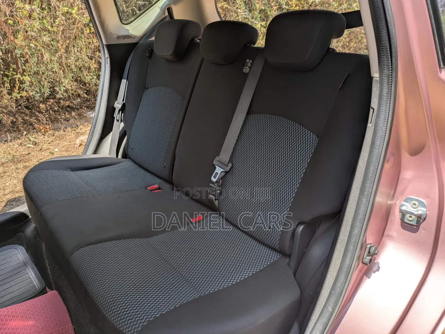 Nissan Note 2015 Pink