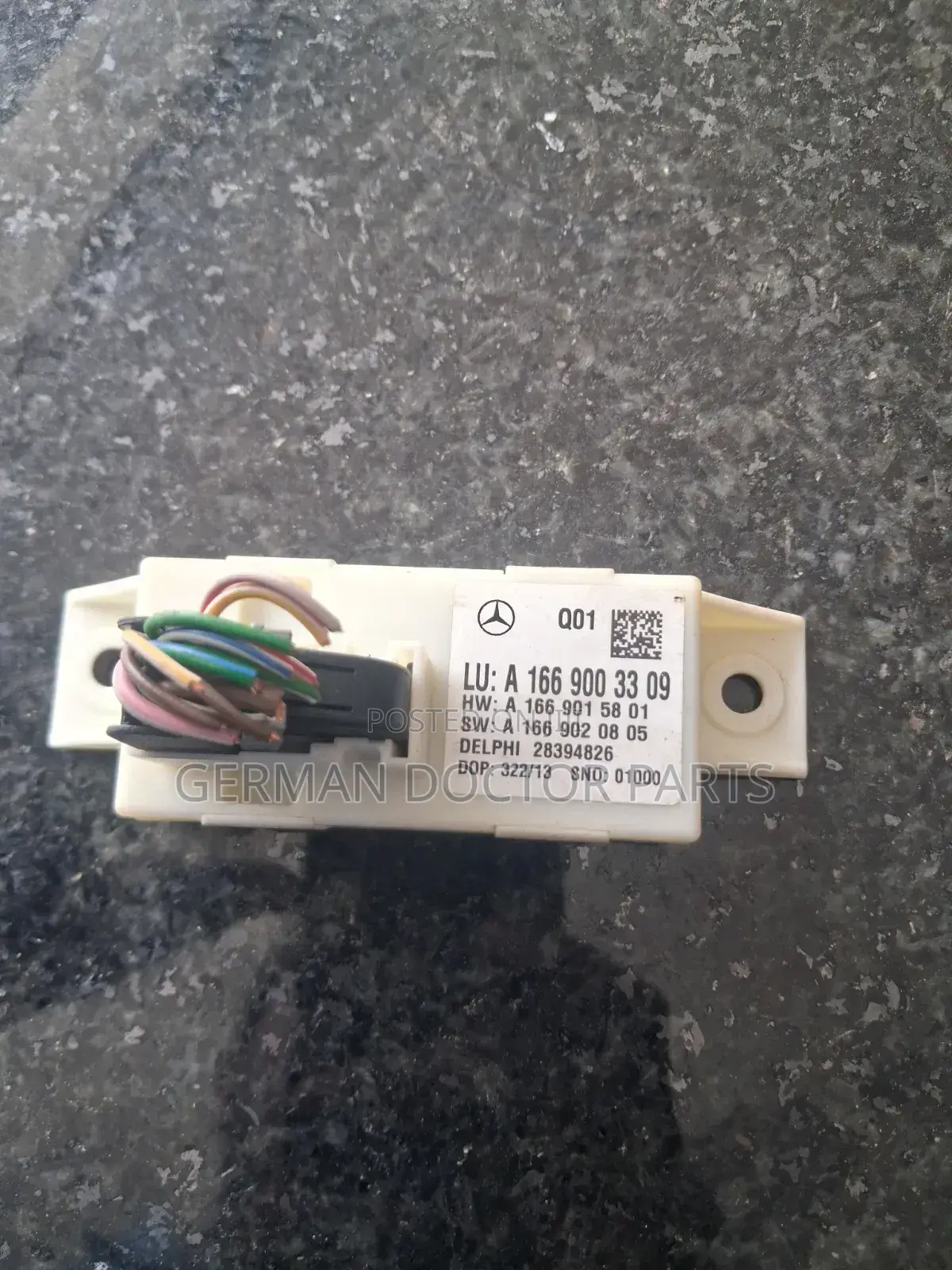 W166 Headlamp Range Control Unit