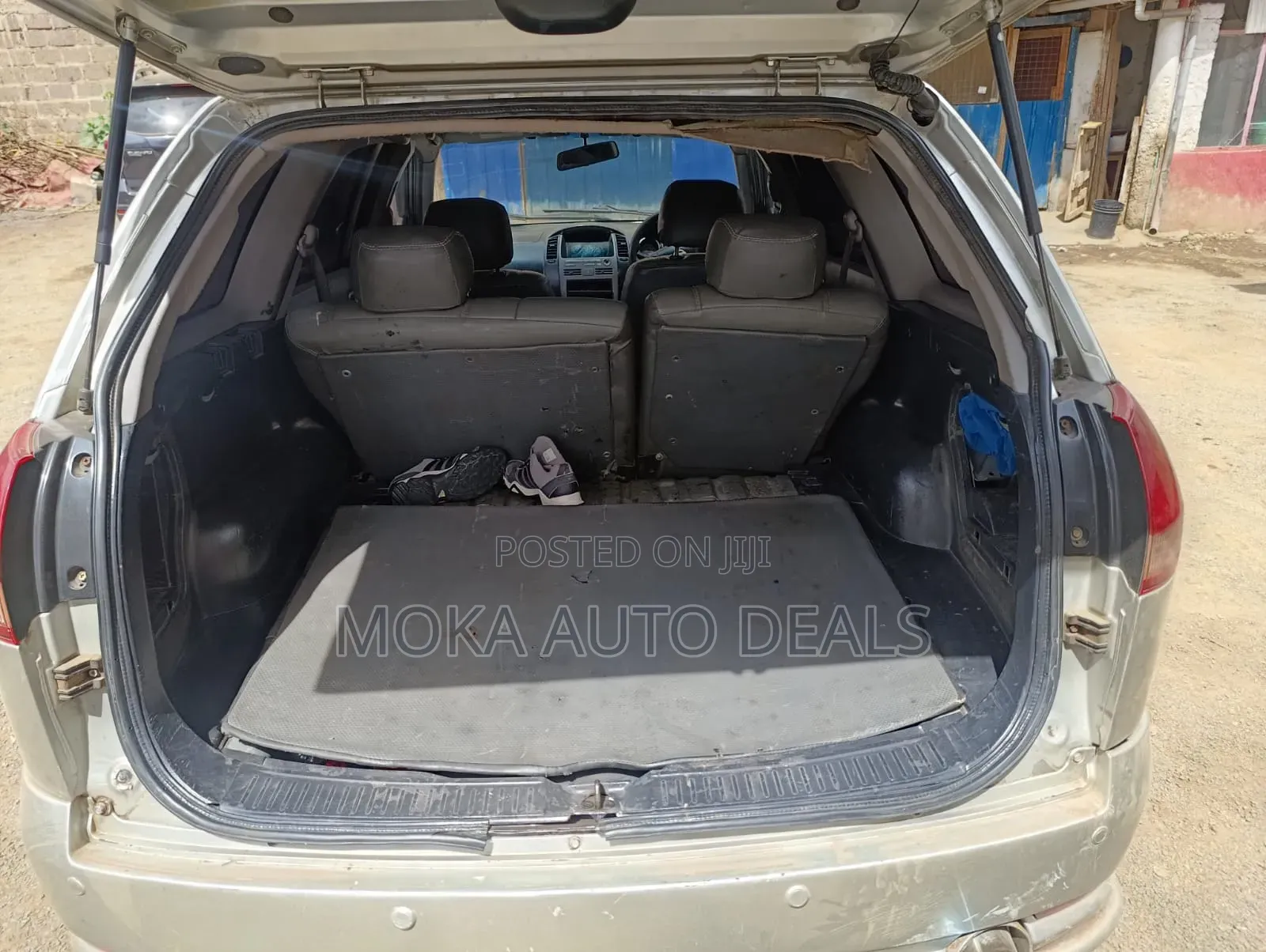 Nissan Wingroad 2003 Silver