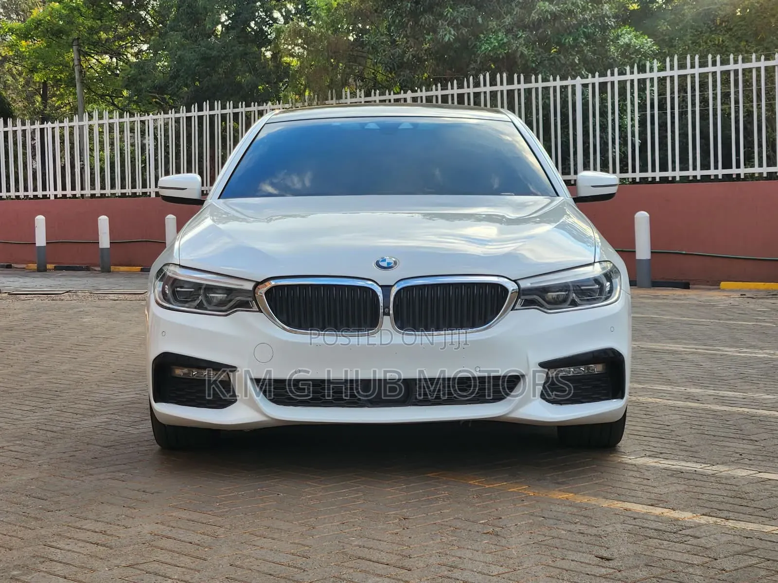 BMW 523i 2017 Pearl