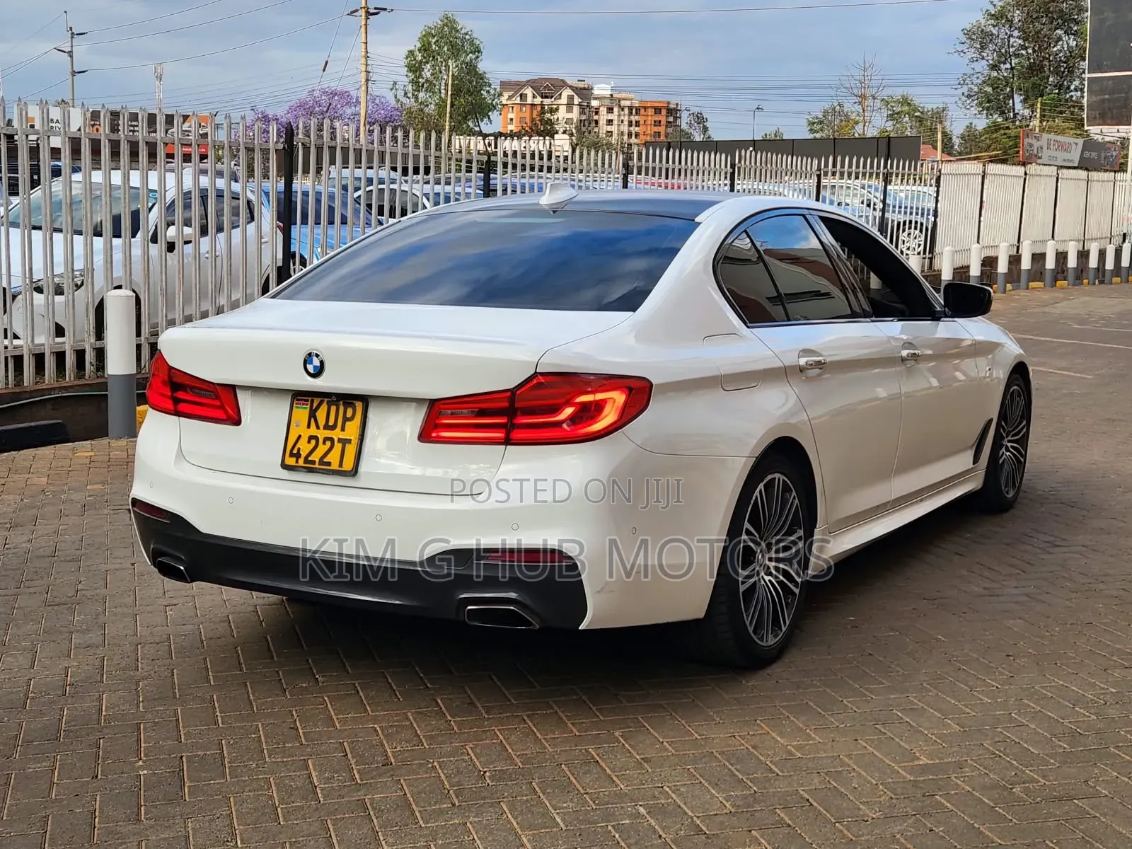 BMW 523i 2017 Pearl