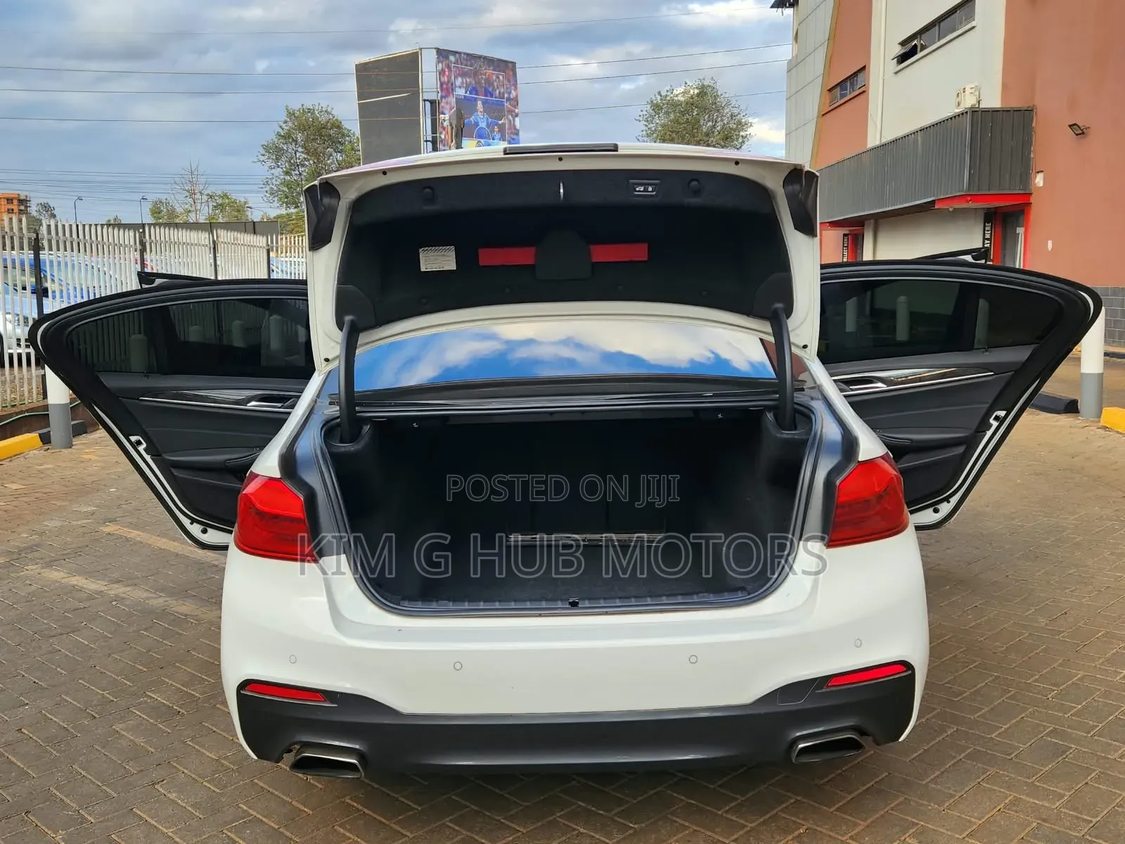 BMW 523i 2017 Pearl