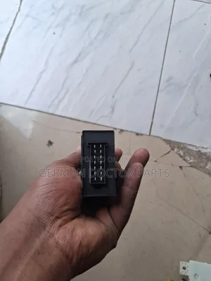 W166 CAN Control Module