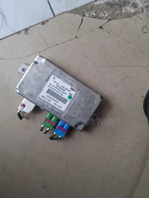 W212 360° Camera Control Module