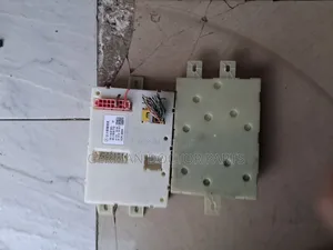 W166 Door Control Modules (DCM)
