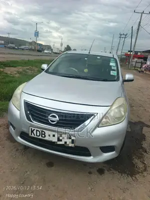 Nissan Latio 2014 Silver