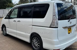 Nissan Serena 2016 White