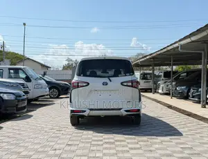 Toyota Sienta 2019 White