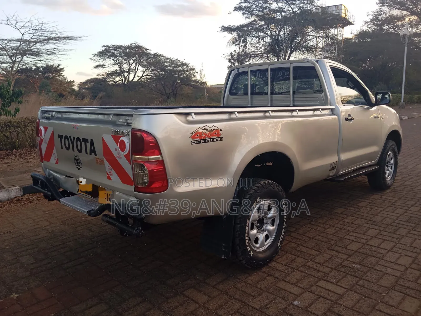 Toyota Hilux 2007 Beige