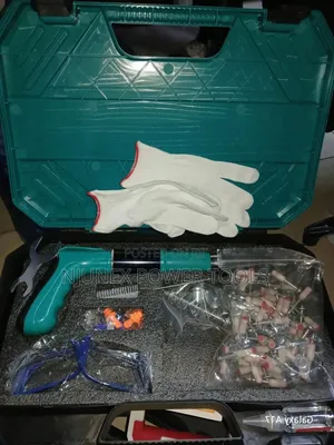 Manual Concrete Nail Gun and Rivet Kit