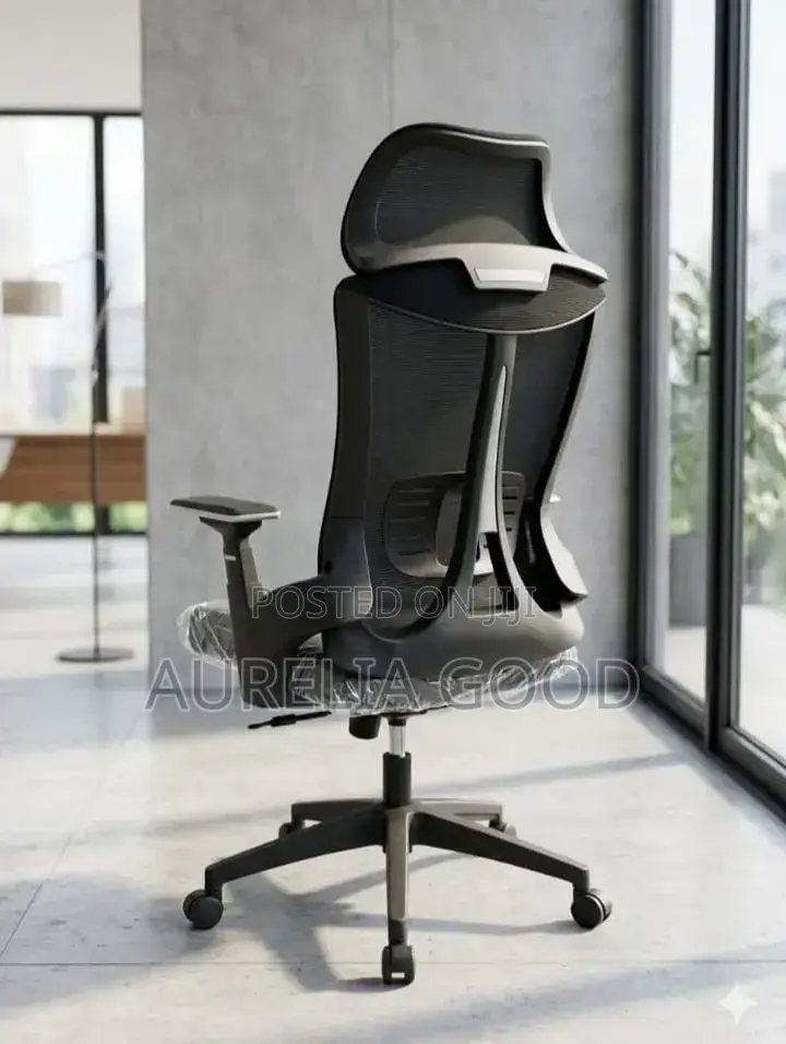 Executive Office Chair With Headrest