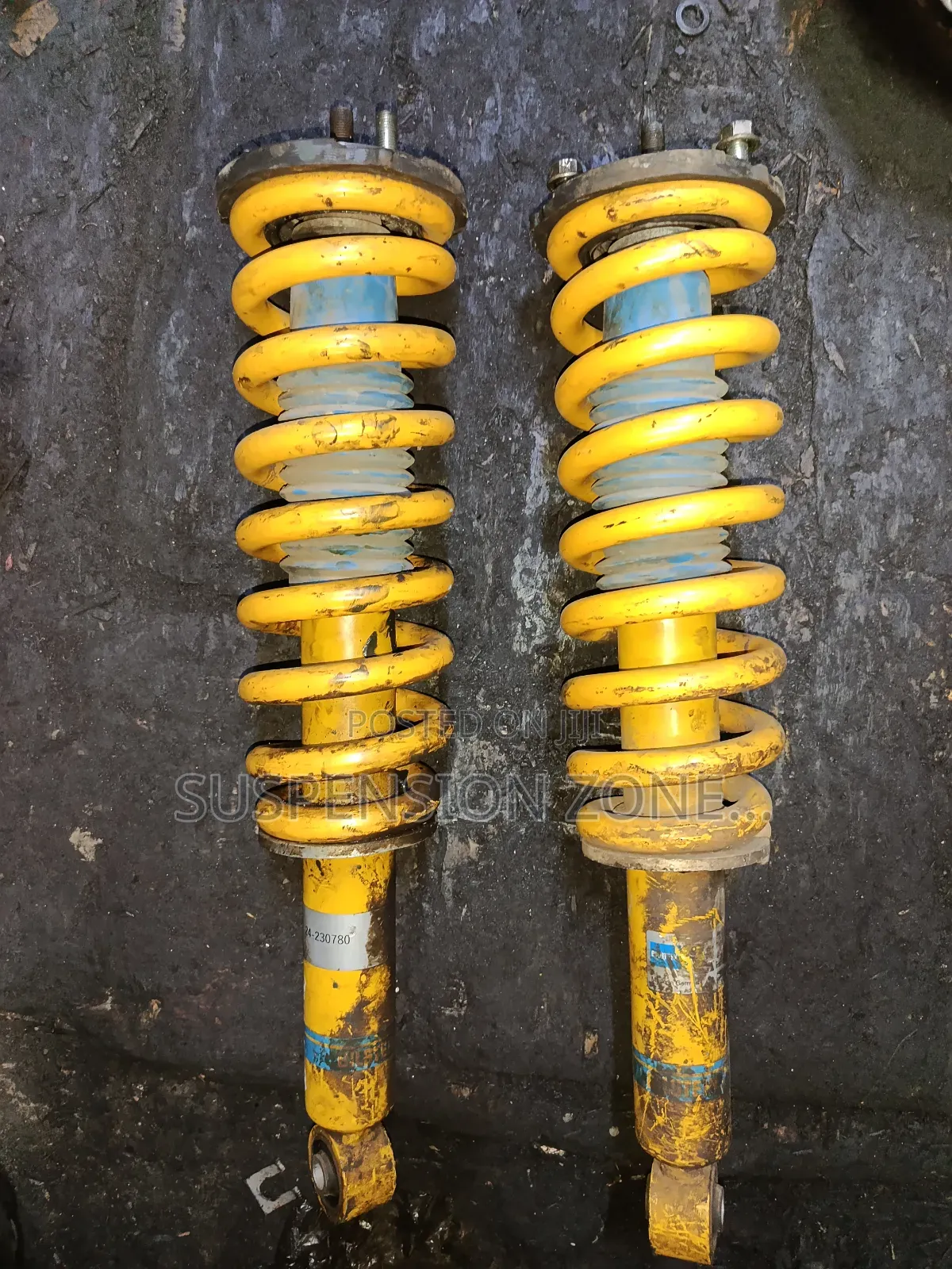 Isuzu Dmax 4wd New Model Complete Front Shock Absorbers