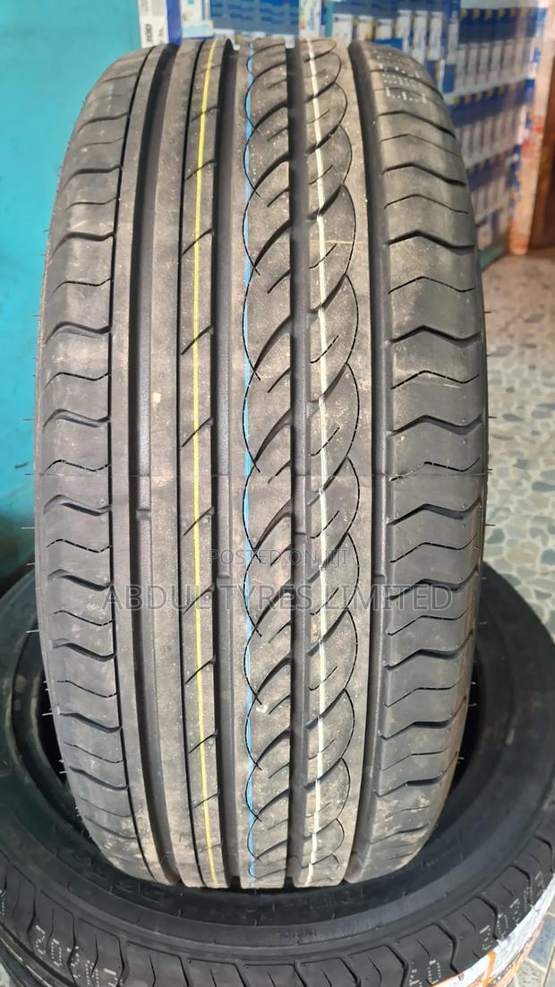 225/45r18 Centara Tire - thumbnail 2
