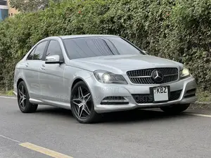 Mercedes-Benz C200 2008 Silver