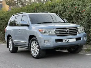 Toyota Land Cruiser 4.5 V8 VXR 2012 Blue