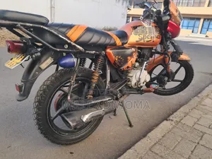 Bajaj Boxer 150 UG 2022 Red