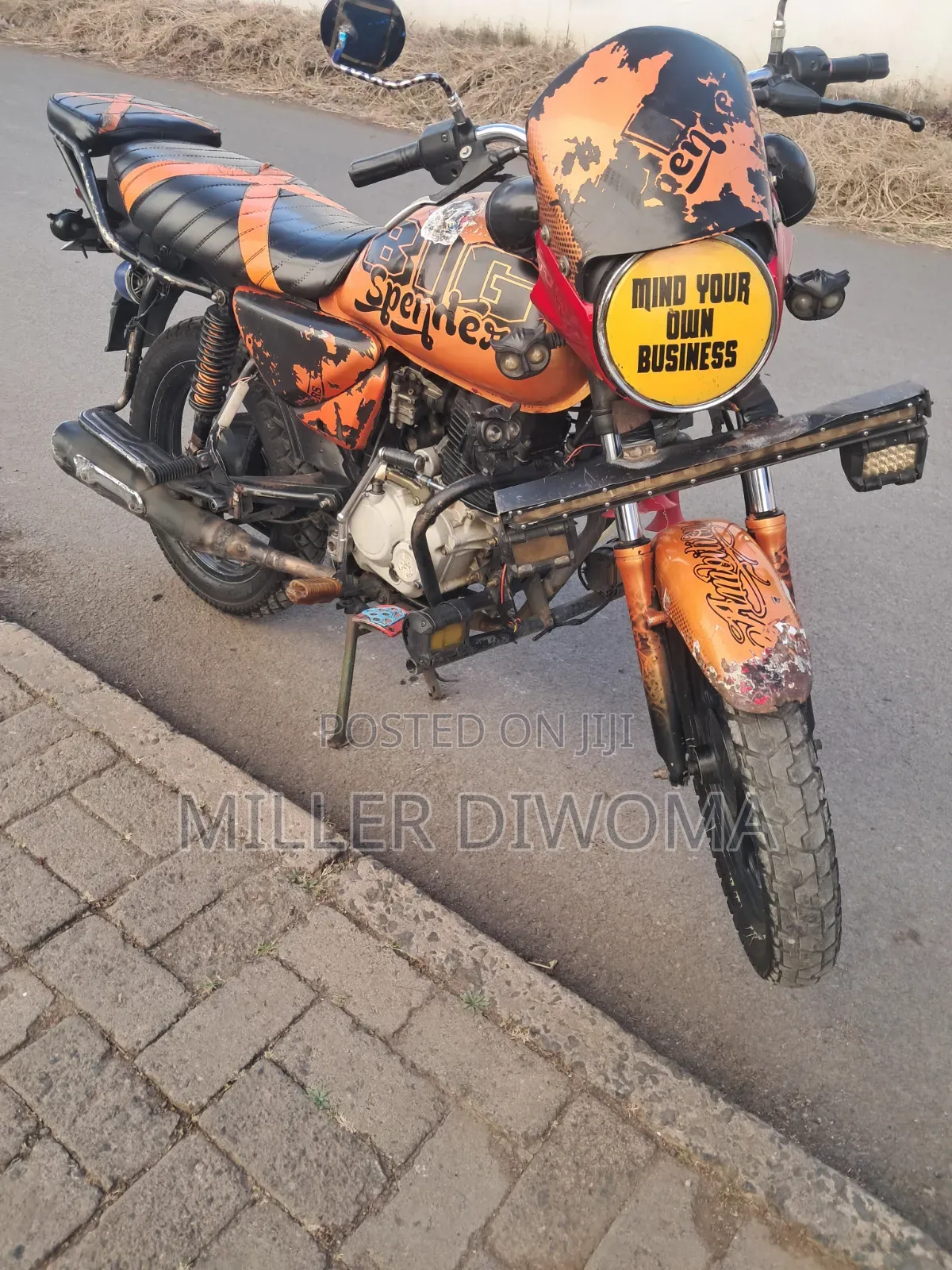 Bajaj Boxer 150 UG 2022 Red