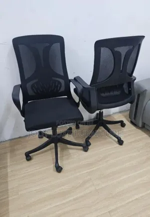Leathered Waiting Chair