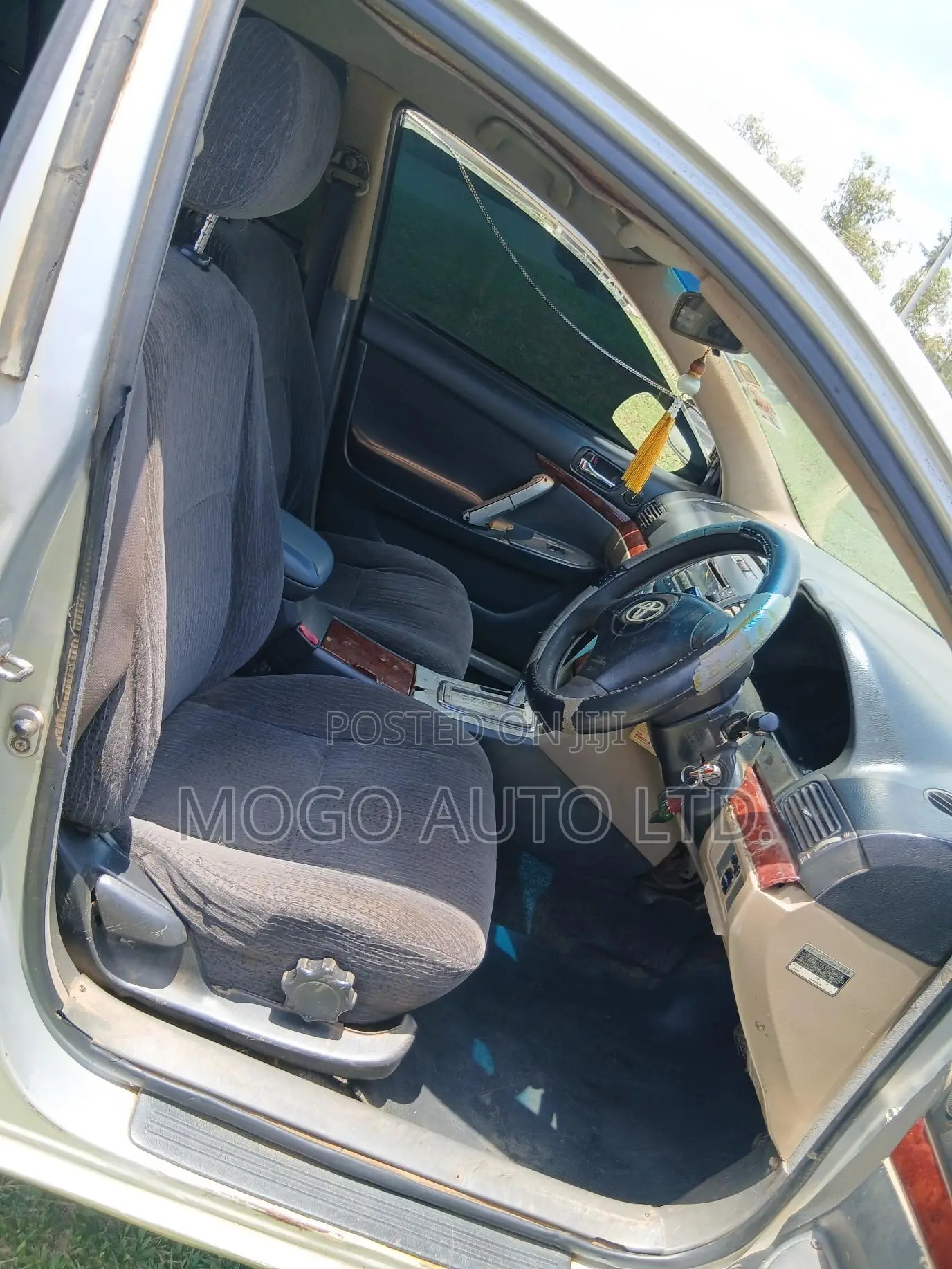 Toyota Premio 2002 Silver