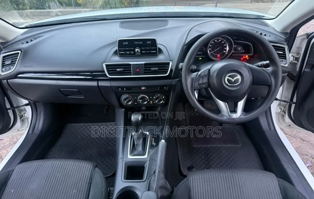 Mazda Axela 2015 White