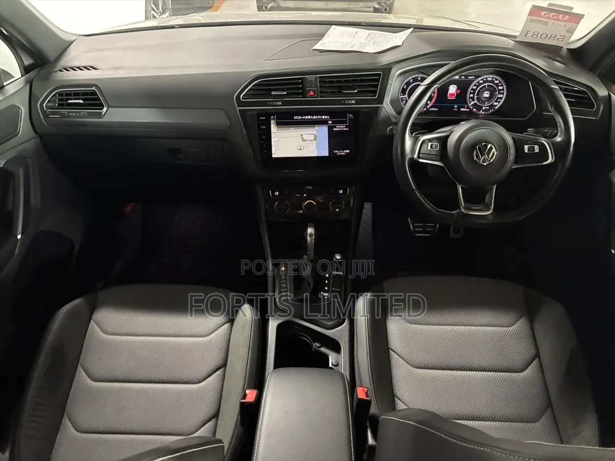 Volkswagen Tiguan 2019 Silver