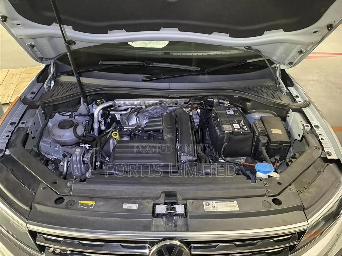 Volkswagen Tiguan 2019 Silver