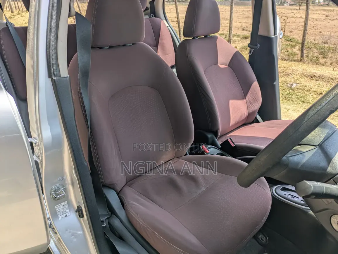 Nissan March 2015 Silver
