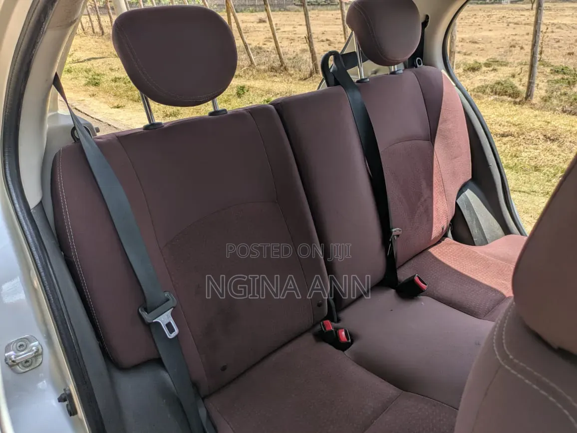 Nissan March 2015 Silver