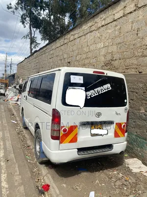 Toyota HiAce 2008 White