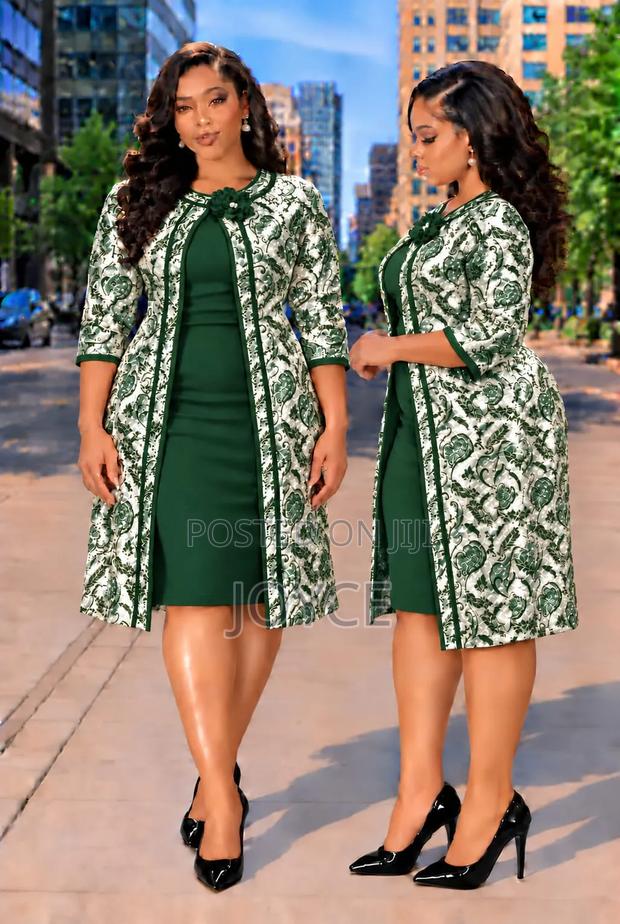 Fitting Plain Dress With a Long Flowered Cover Up - thumbnail 5