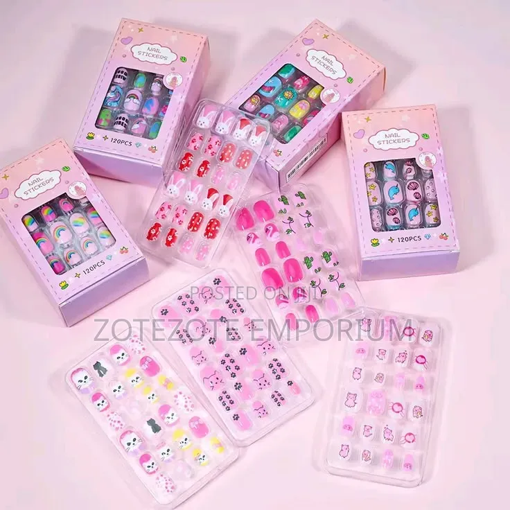 Kids Cartoon Pattern Wearing Fake Nails 120/24pcs