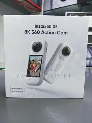 Insta360 X5 8K 360 Action Camera Limited Edition - White
