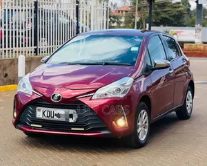 Toyota Vitz 2018 Maroon