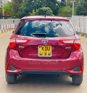 Toyota Vitz 2018 Maroon
