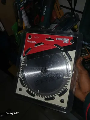 Makita P-05343 Tungsten Carbide Tipped (TCT) Circular Saw Blade