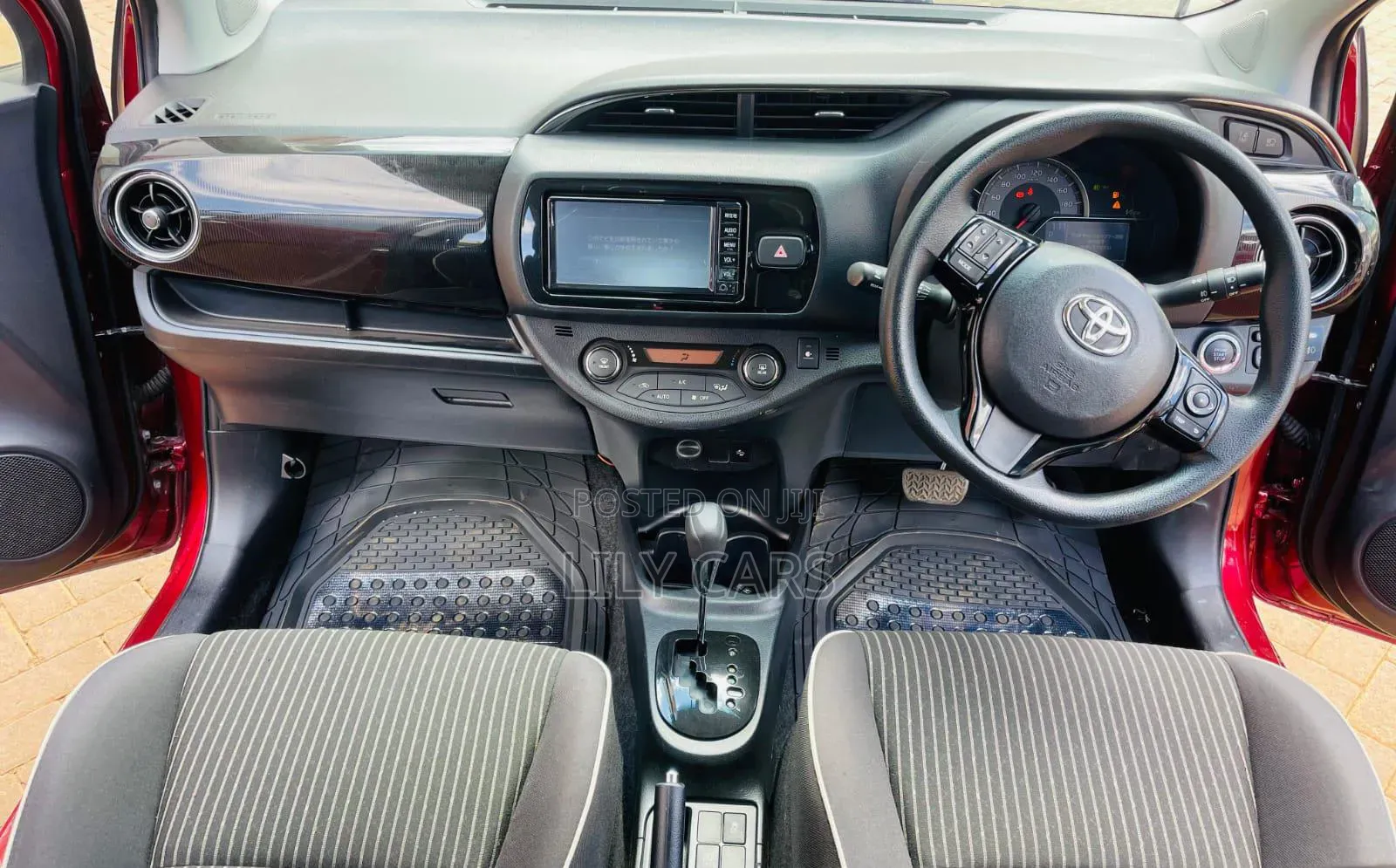 Toyota Vitz 2018 Maroon
