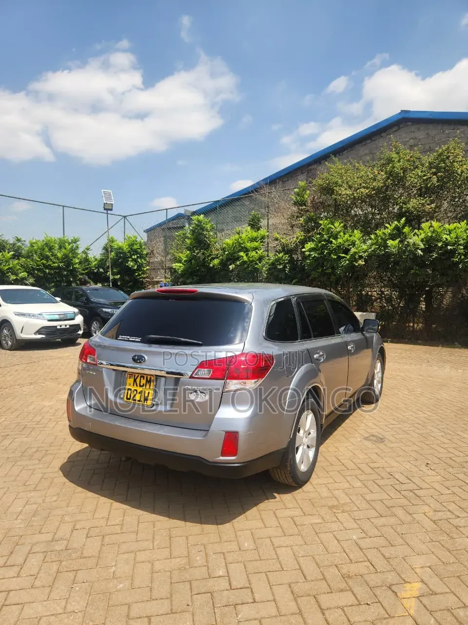 Subaru Outback 2.5i 2010 Silver